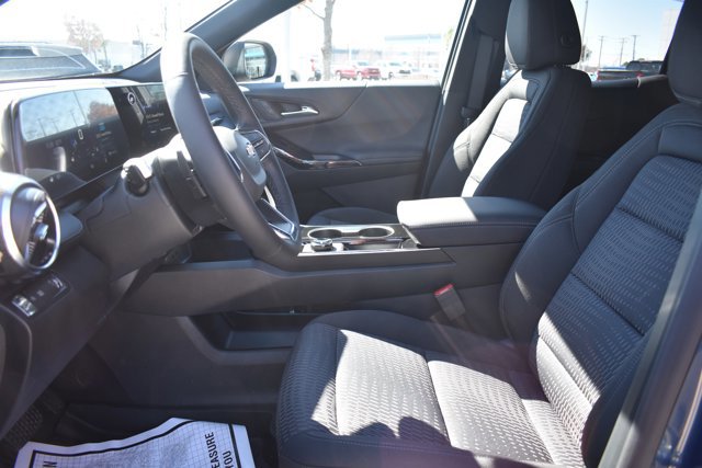 New 2026 Chevrolet Equinox LT image 13