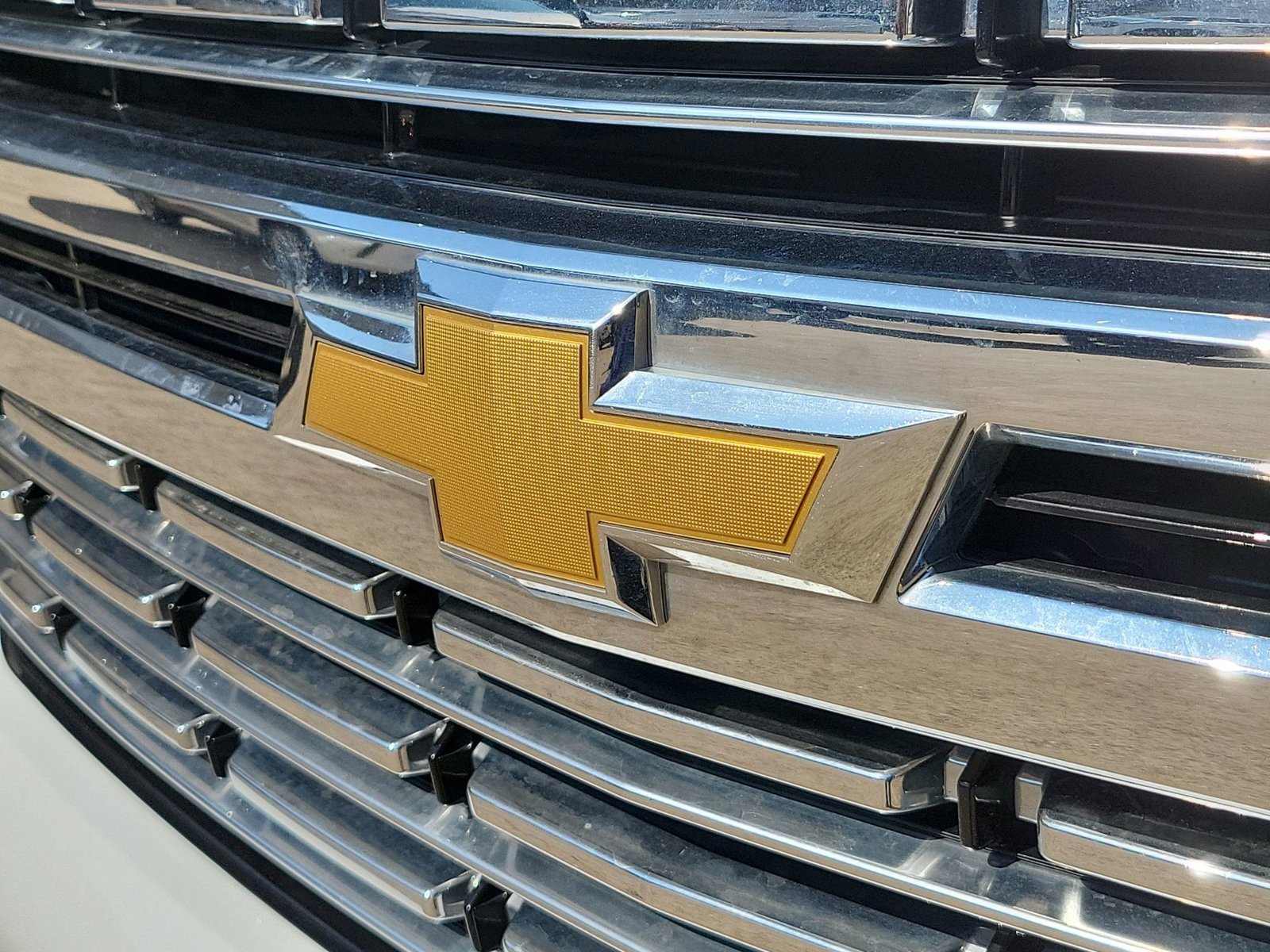 Used 2024 Chevrolet Tahoe Premier RWD image 30