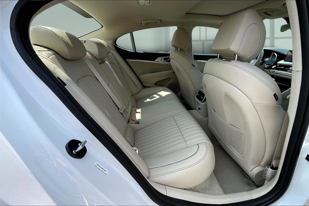 New 2026 Genesis G70 2.5T Prestige image 10
