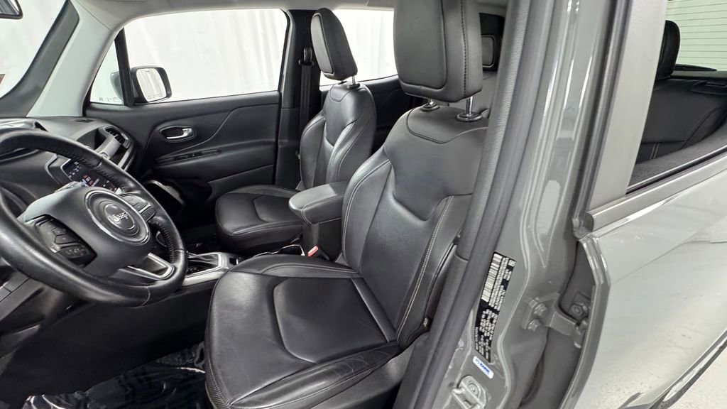 Used 2021 Jeep Renegade Limited w/ Sun & Sound Group AWD/4WD image 10