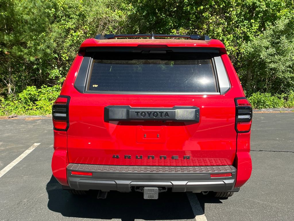 New 2026 Toyota 4Runner SR5 AWD/4WD image 4