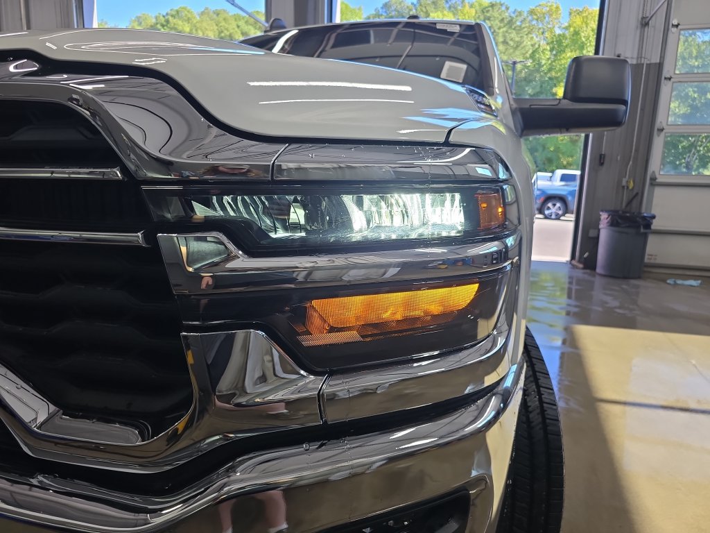 New 2027 RAM 3500 Tradesman w/ Chrome Appearance Group A AWD/4WD image 28