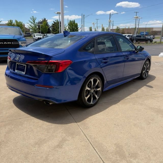 Used 2023 Honda Civic Sport image 5