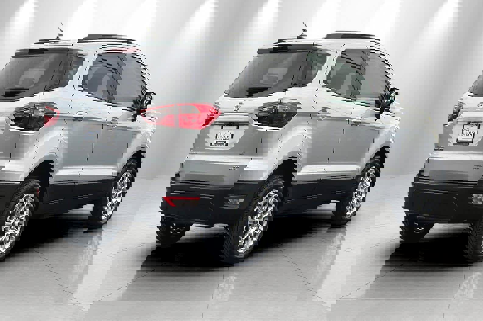 Used 2019 Ford EcoSport SE image 2