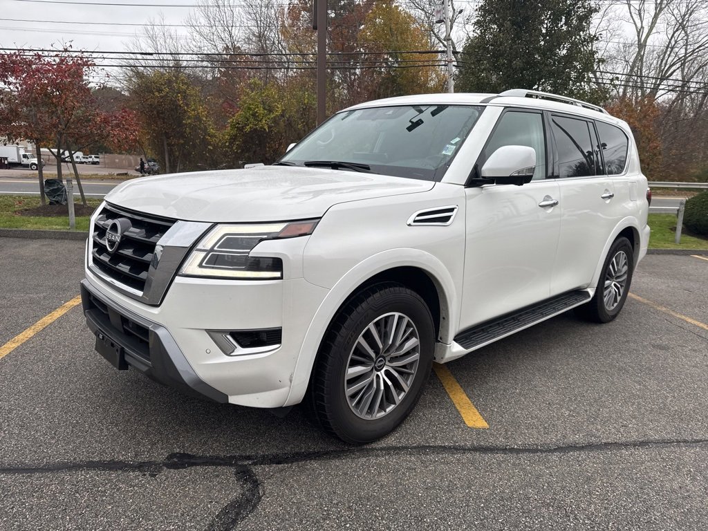 Used 2024 Nissan Armada SL w/ Captain's Chairs Package image 7