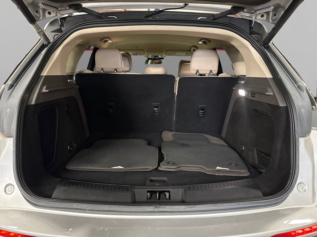 Used 2020 Lincoln Corsair AWD w/ Equipment Group 101A image 11