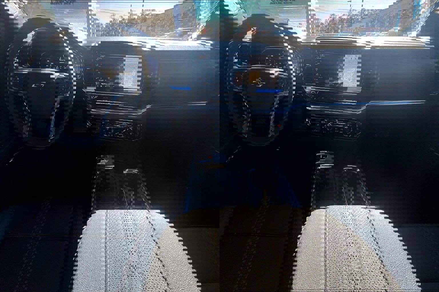 Used 2026 Chevrolet Silverado 1500 High Country w/ Midnight Edition image 16