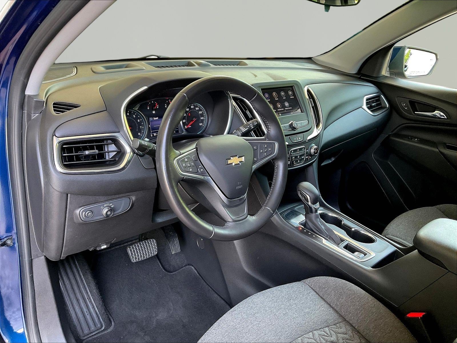 Used 2022 Chevrolet Equinox LT FWD image 16