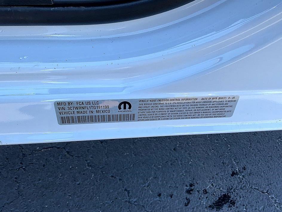 New 2026 RAM 5500 4x4 Crew Cab image 42