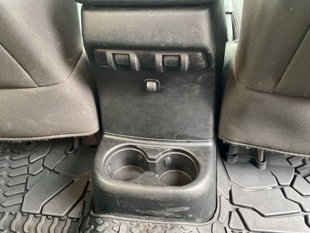 Used 2018 Jeep Wrangler Unlimited Sport S AWD/4WD image 42