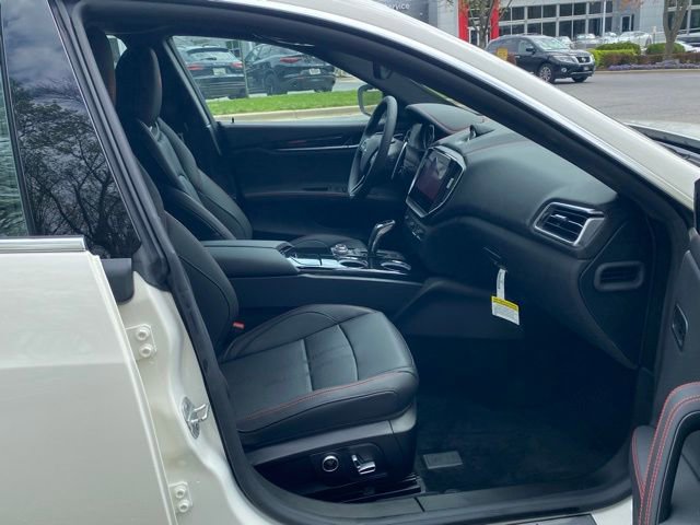 New 2024 Maserati Ghibli Modena Ultima Q4 image 39