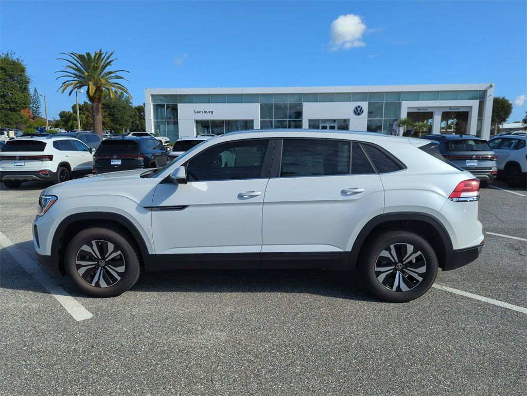New 2026 Volkswagen Atlas Cross Sport SE image 9
