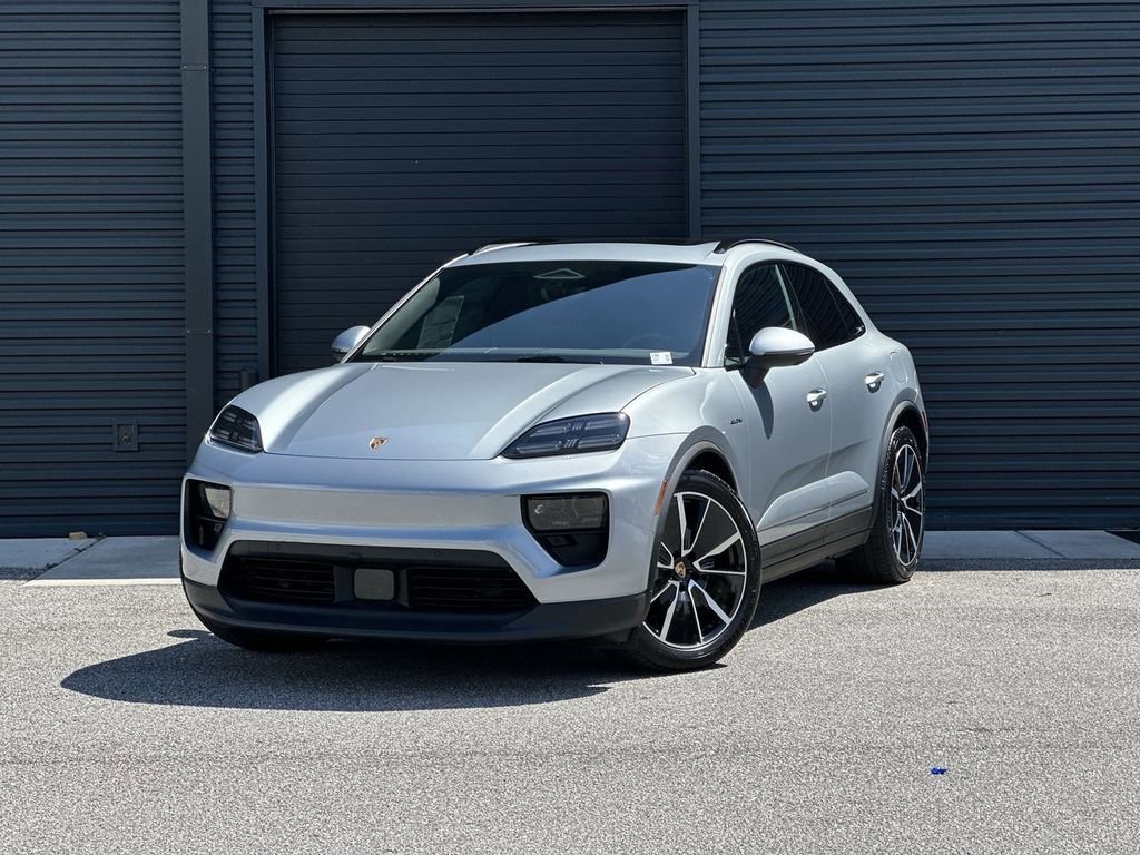 Certified 2025 Porsche Macan Electric image 1