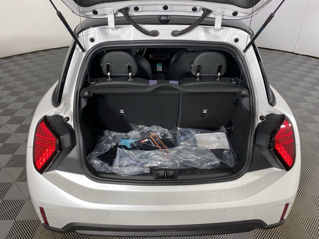 New 2026 MINI Cooper S image 25