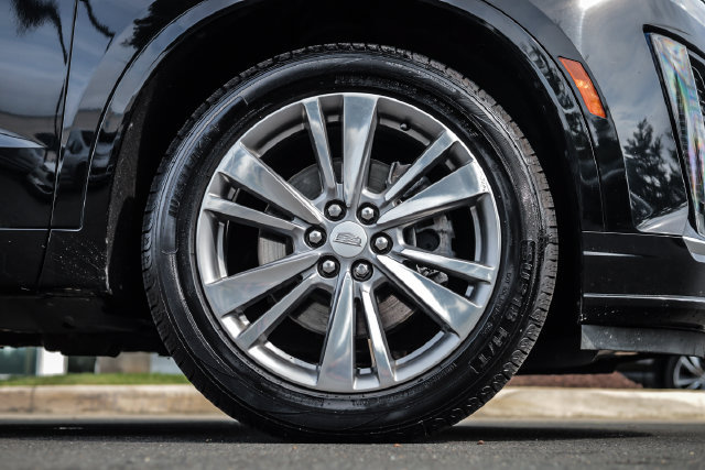 Used 2023 Cadillac XT6 Premium Luxury AWD/4WD image 15