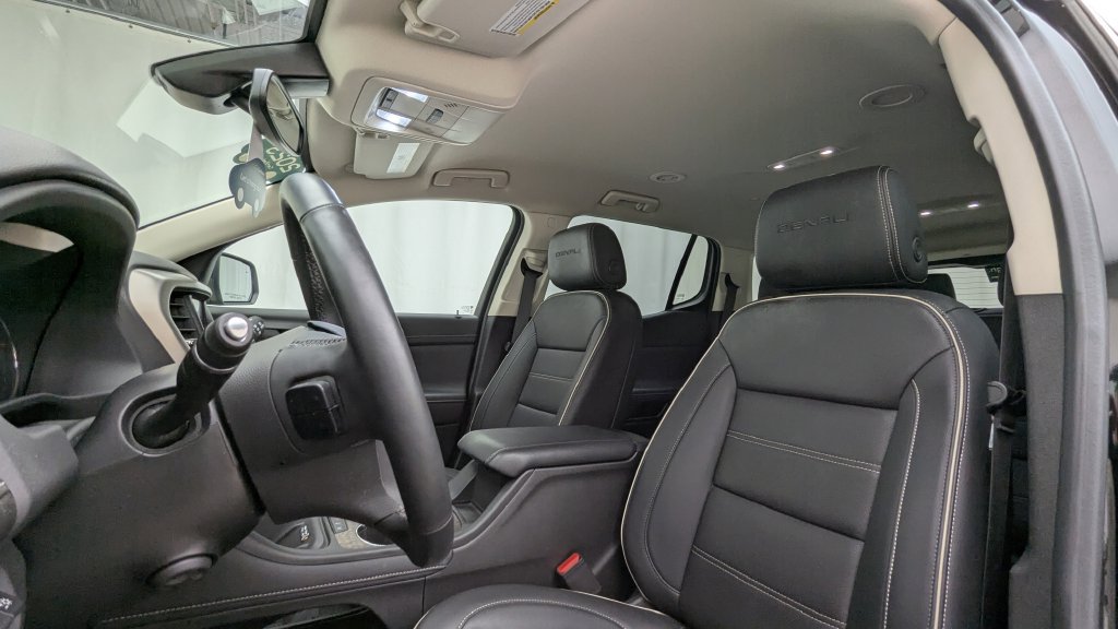 Certified 2023 GMC Acadia Denali w/ LPO, Floor Liner Package FWD image 32