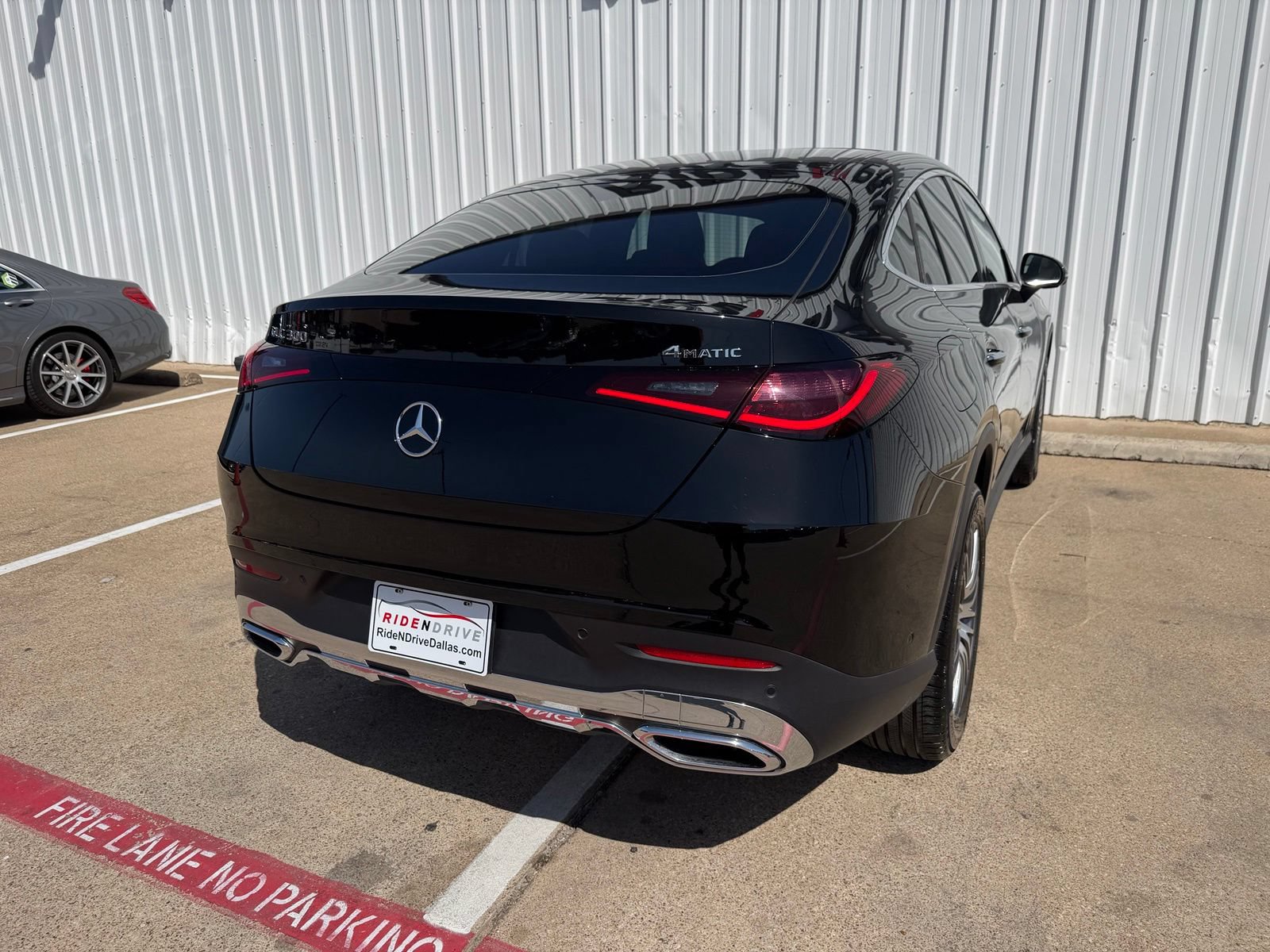 Used 2025 Mercedes-Benz GLC 300 4MATIC image 7