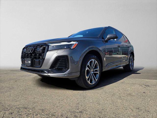 Certified 2025 Audi Q7 2.0T Premium w/ Convenience Plus Package AWD/4WD image 7