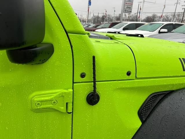 Used 2021 Jeep Wrangler Sport AWD/4WD image 32