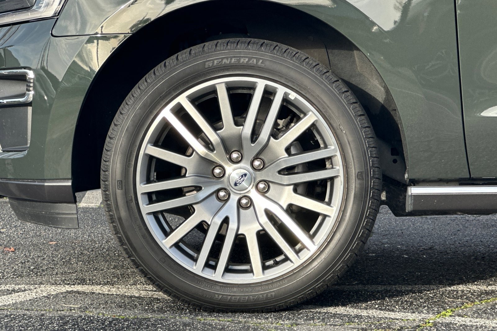 Certified 2022 Ford Expedition Max Limited image 27