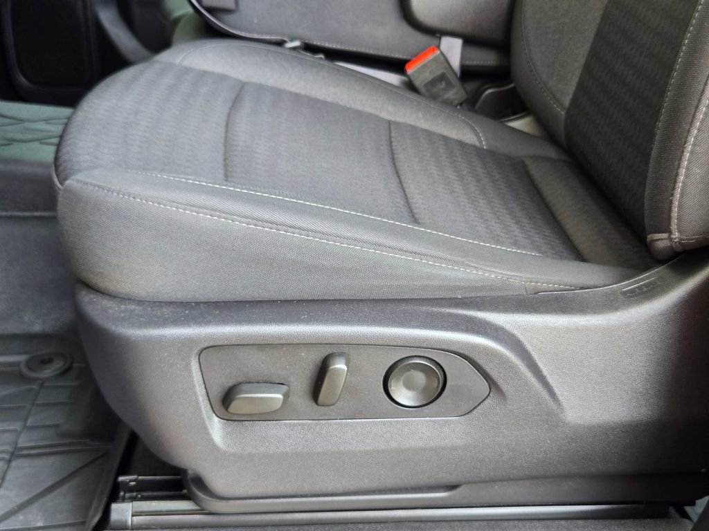 Used 2024 Chevrolet Silverado 1500 Custom RWD image 14