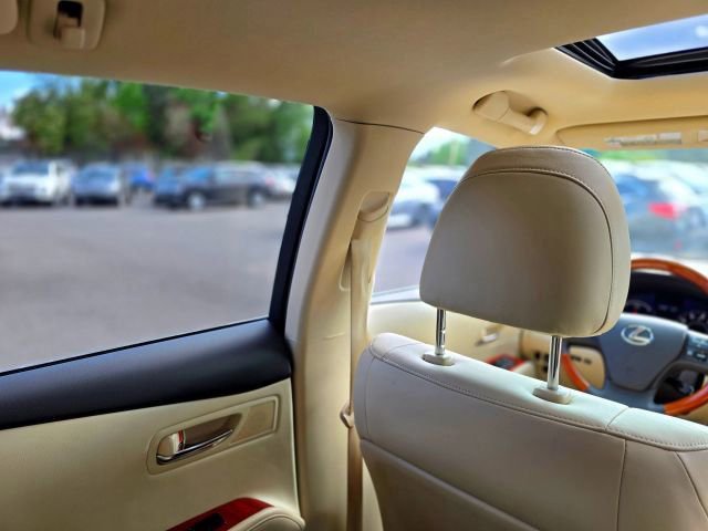 Used 2010 Lexus RX 450h 2WD image 27