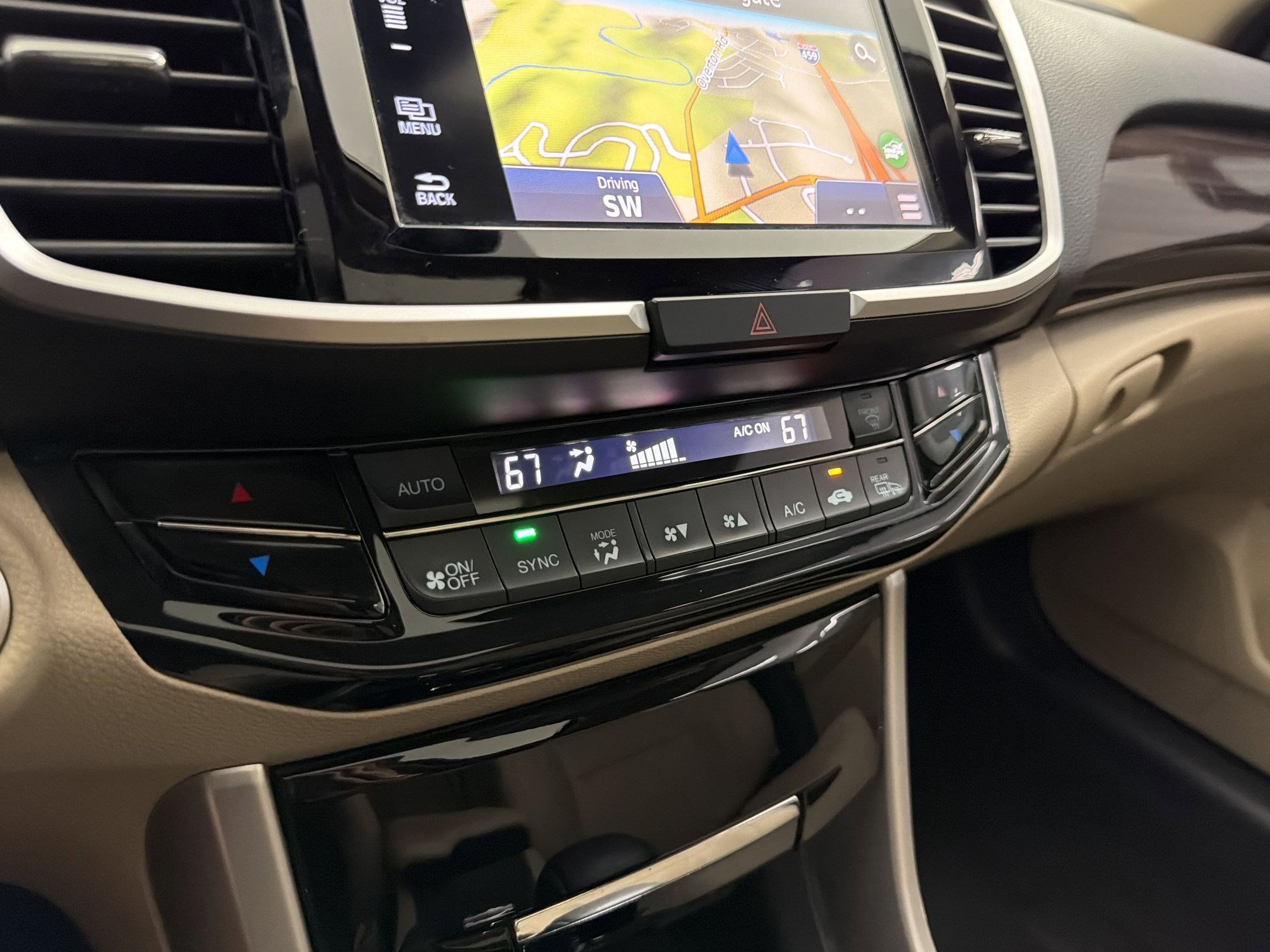 Used 2016 Honda Accord EX-L image 34