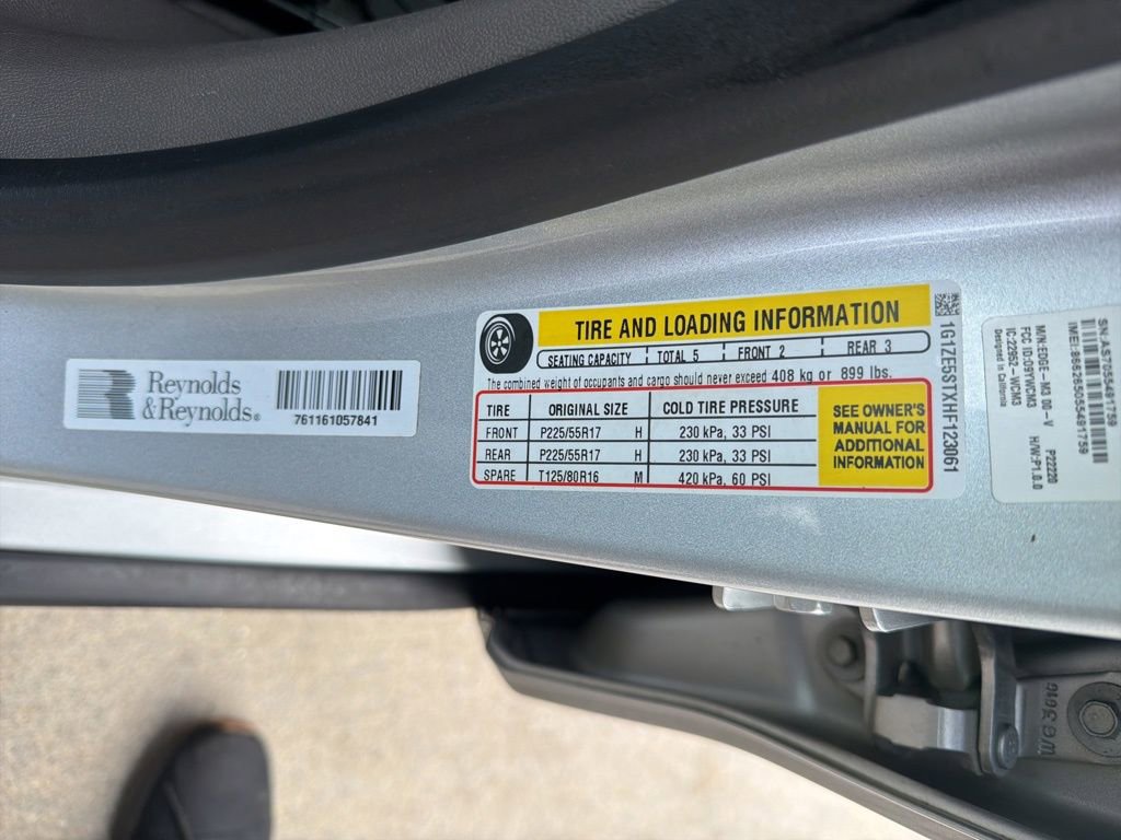 Used 2017 Chevrolet Malibu LT image 49