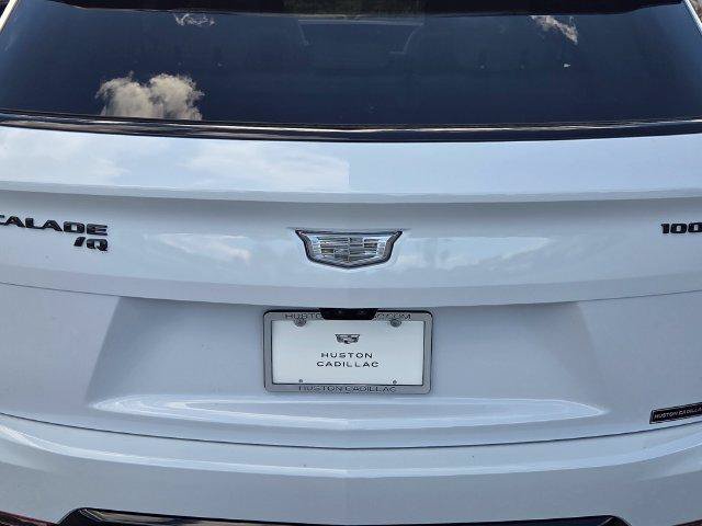 New 2026 Cadillac Escalade IQ Sport 1 w/ LPO, ONYX Package AWD/4WD image 13