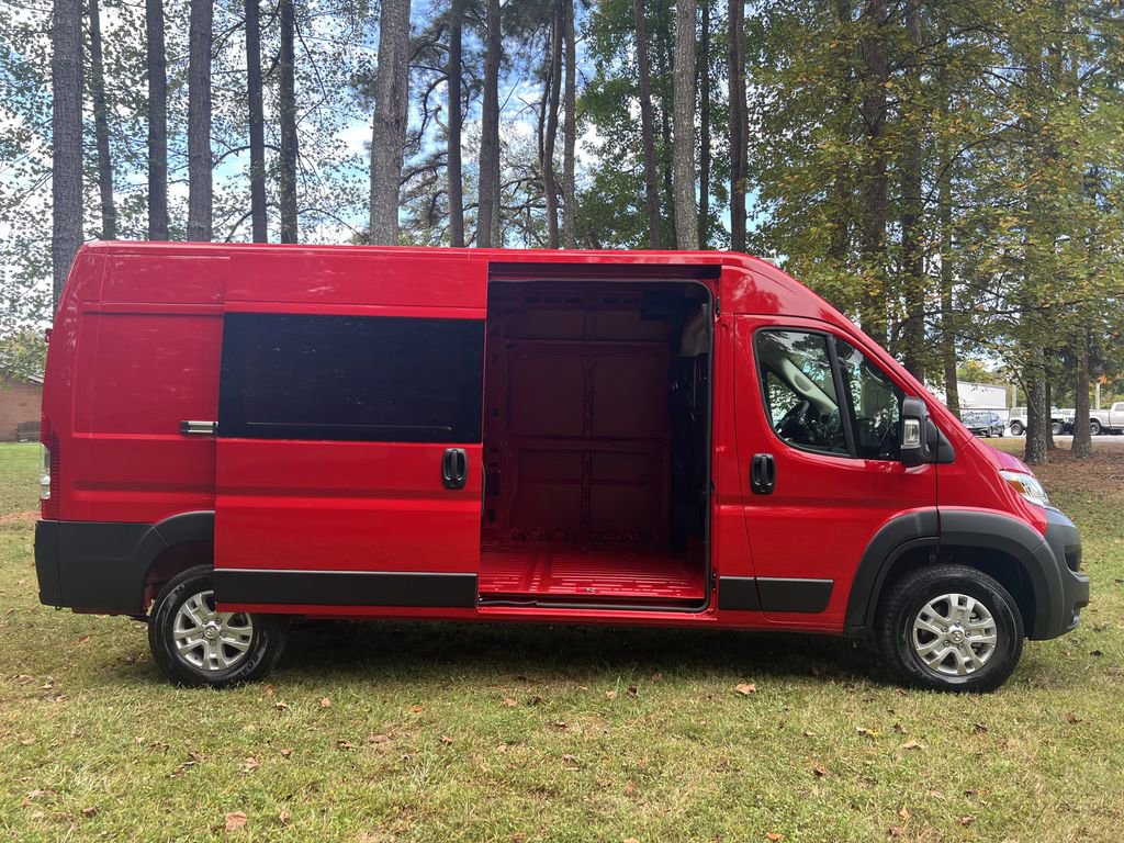 New 2026 RAM ProMaster 2500 w/ Quick Order Package 22G SLT image 3