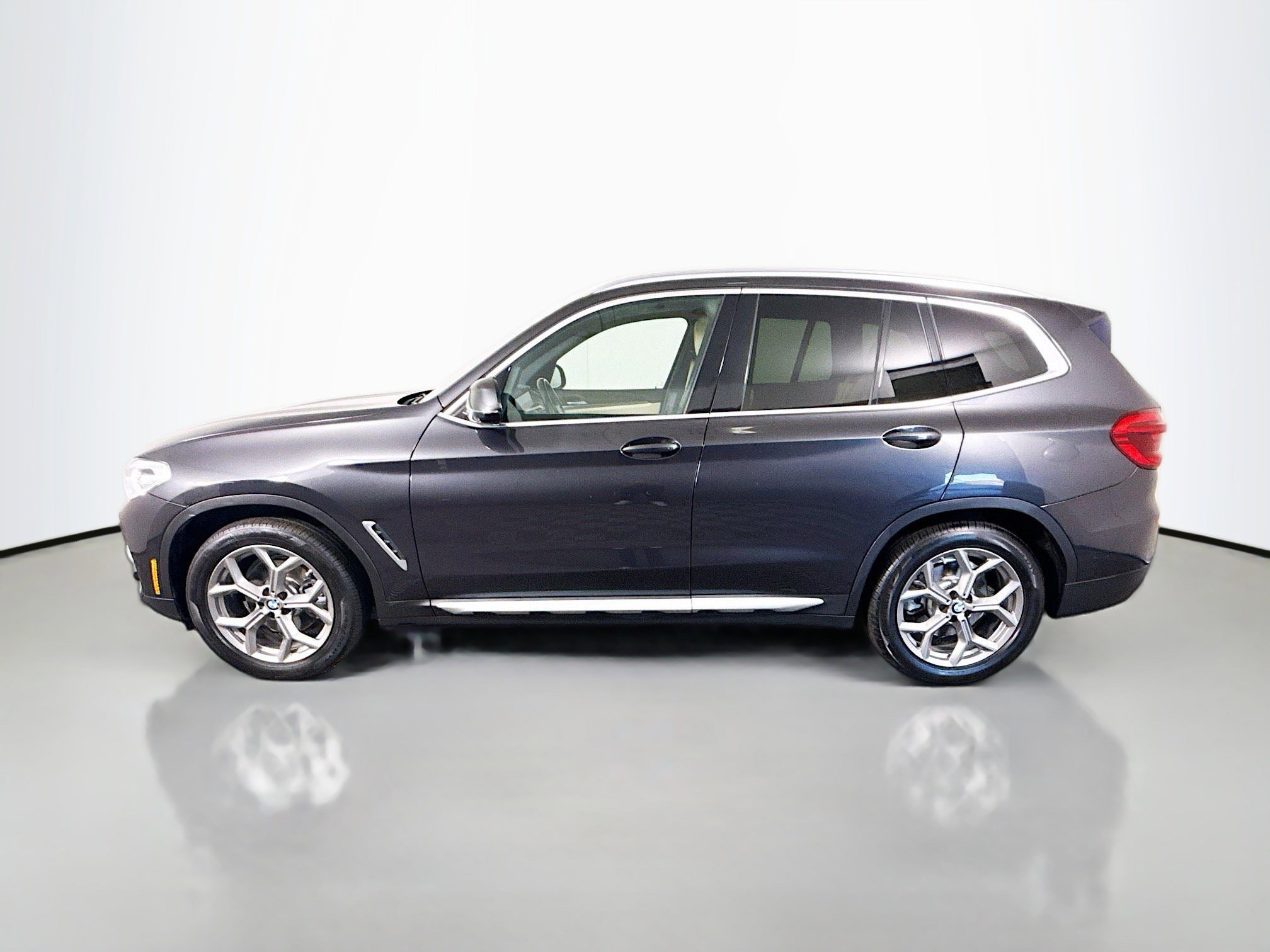 Used 2021 BMW X3 sDrive30i w/ Convenience Package image 6