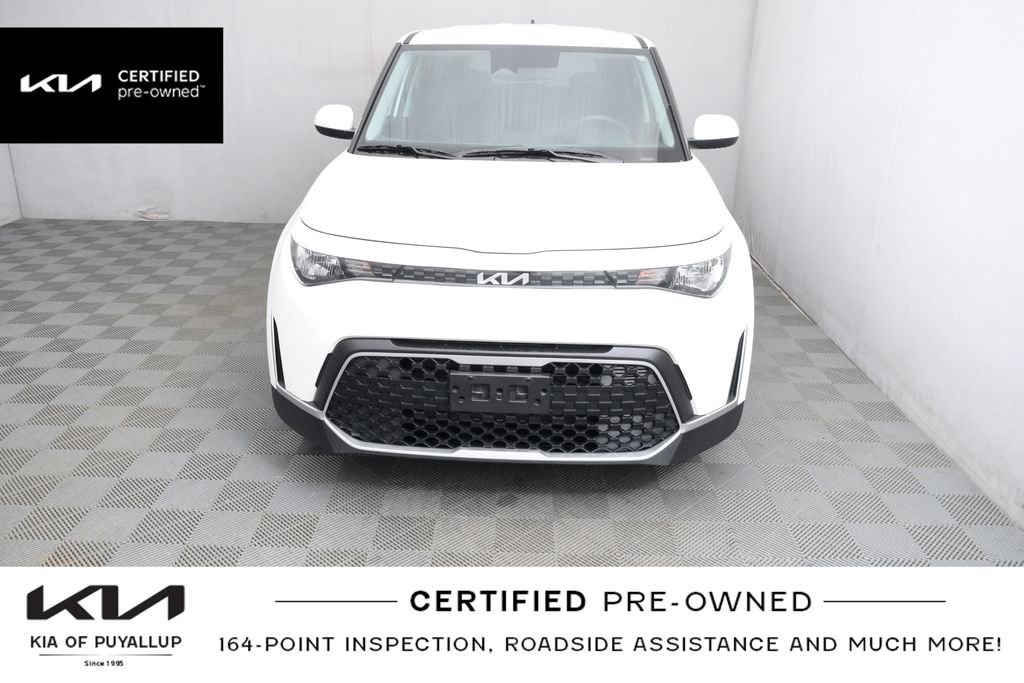 Certified 2025 Kia Soul LX w/ LX Technology Package FWD image 3