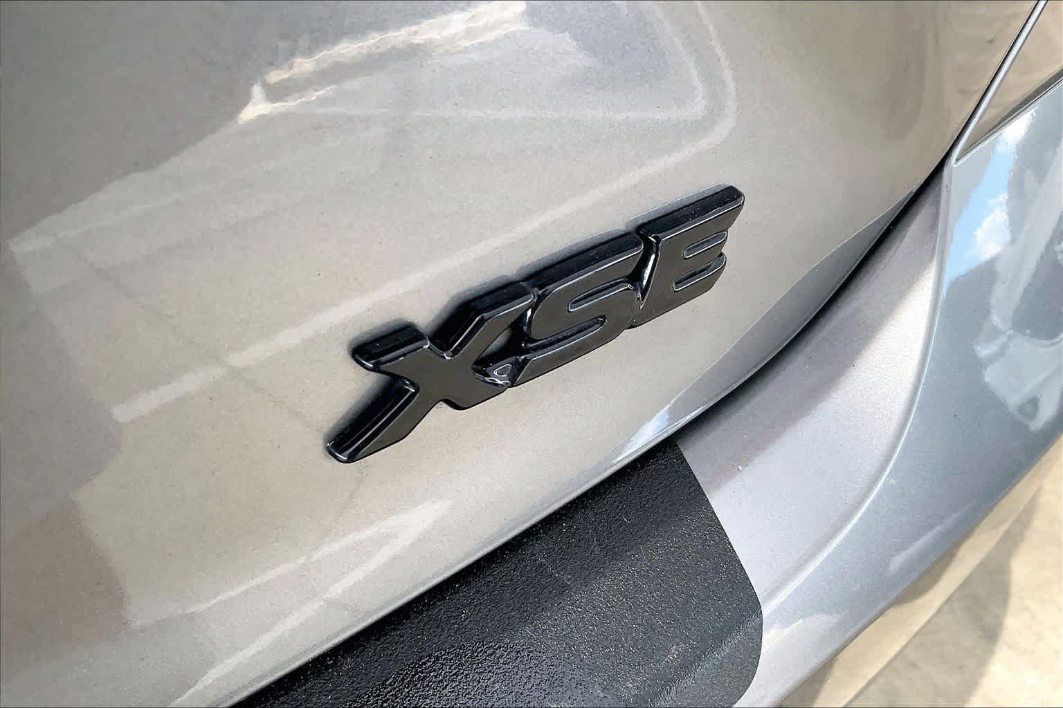 Used 2025 Toyota Camry XSE w/ Premium Package FWD image 10