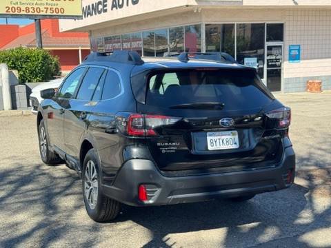 Used 2022 Subaru Outback Premium image 5