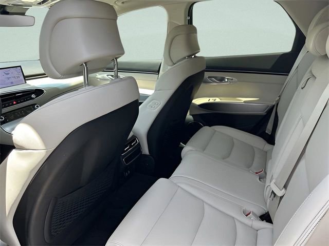 New 2026 Genesis GV70 2.5T Select image 20
