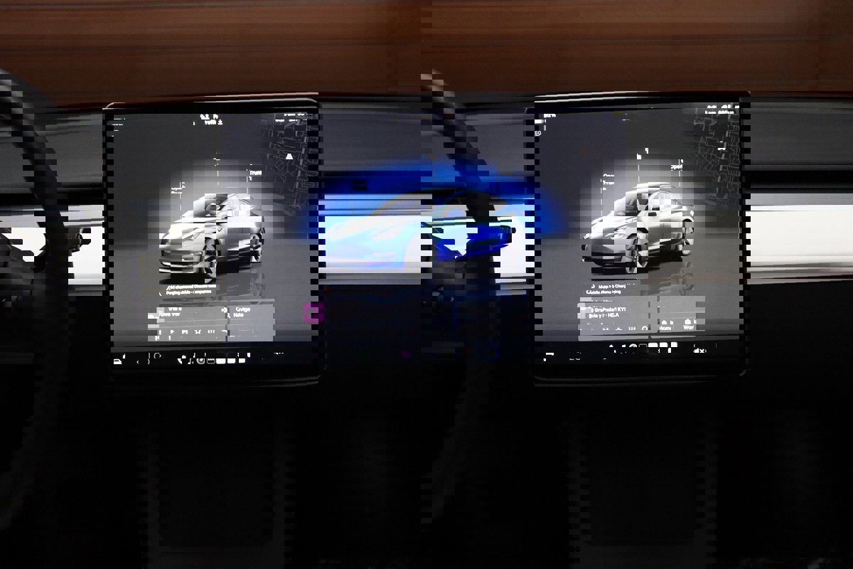 Used 2023 Tesla Model 3 Long Range image 34
