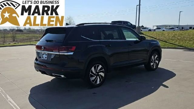 Used 2025 Volkswagen Atlas SE image 8