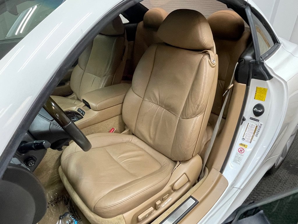Used 2010 Lexus SC 430 Convertible RWD image 24