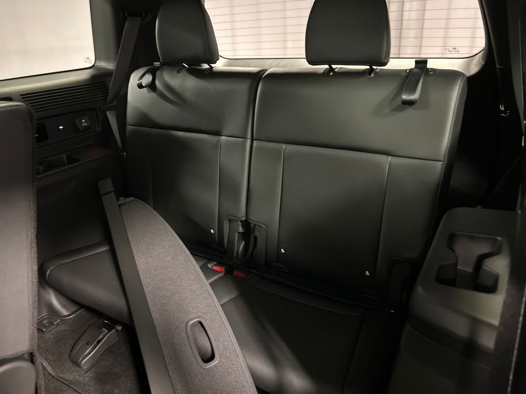 Used 2024 Hyundai Santa Fe Limited image 23