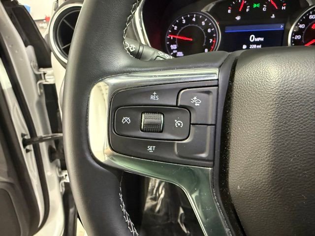 Used 2023 Chevrolet Blazer LT w/ Midnight/Sport Edition FWD image 16