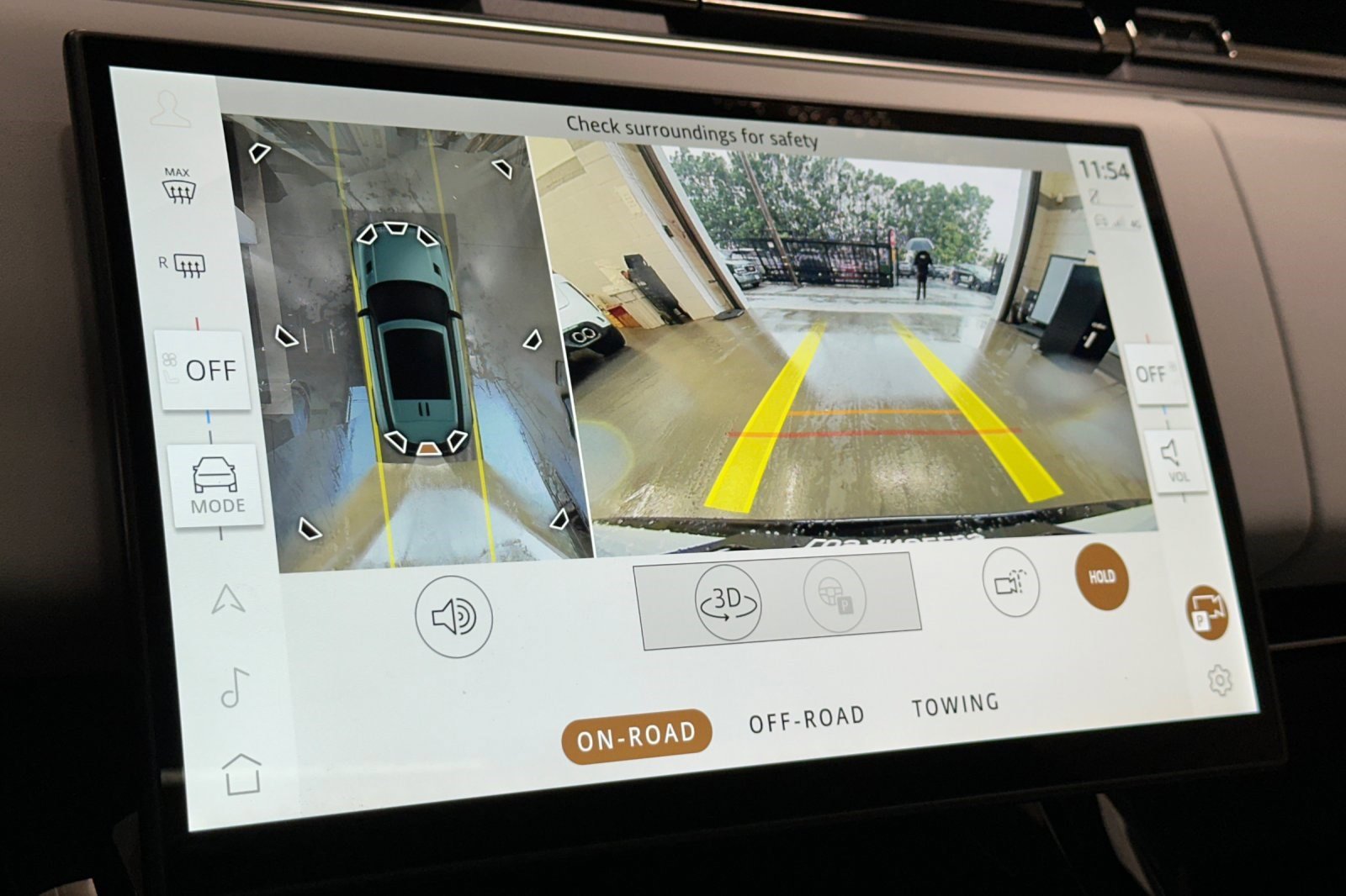 Used 2025 Land Rover Range Rover Sport Dynamic SE image 21