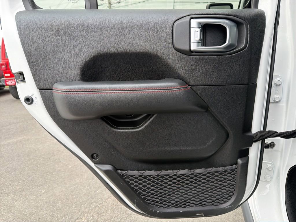 Used 2020 Jeep Wrangler Unlimited Rubicon AWD/4WD image 26