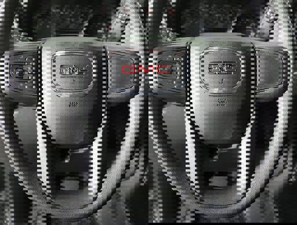 New 2026 GMC Sierra 2500 Pro w/ Convenience Package image 13