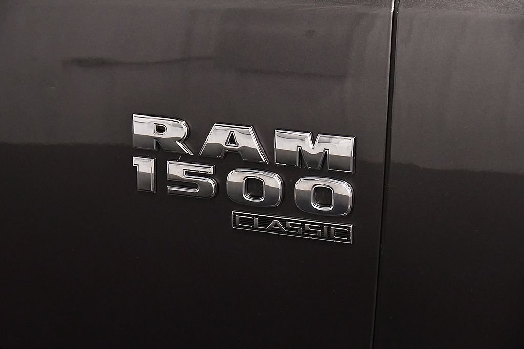 Used 2019 RAM 1500 Express AWD/4WD image 10