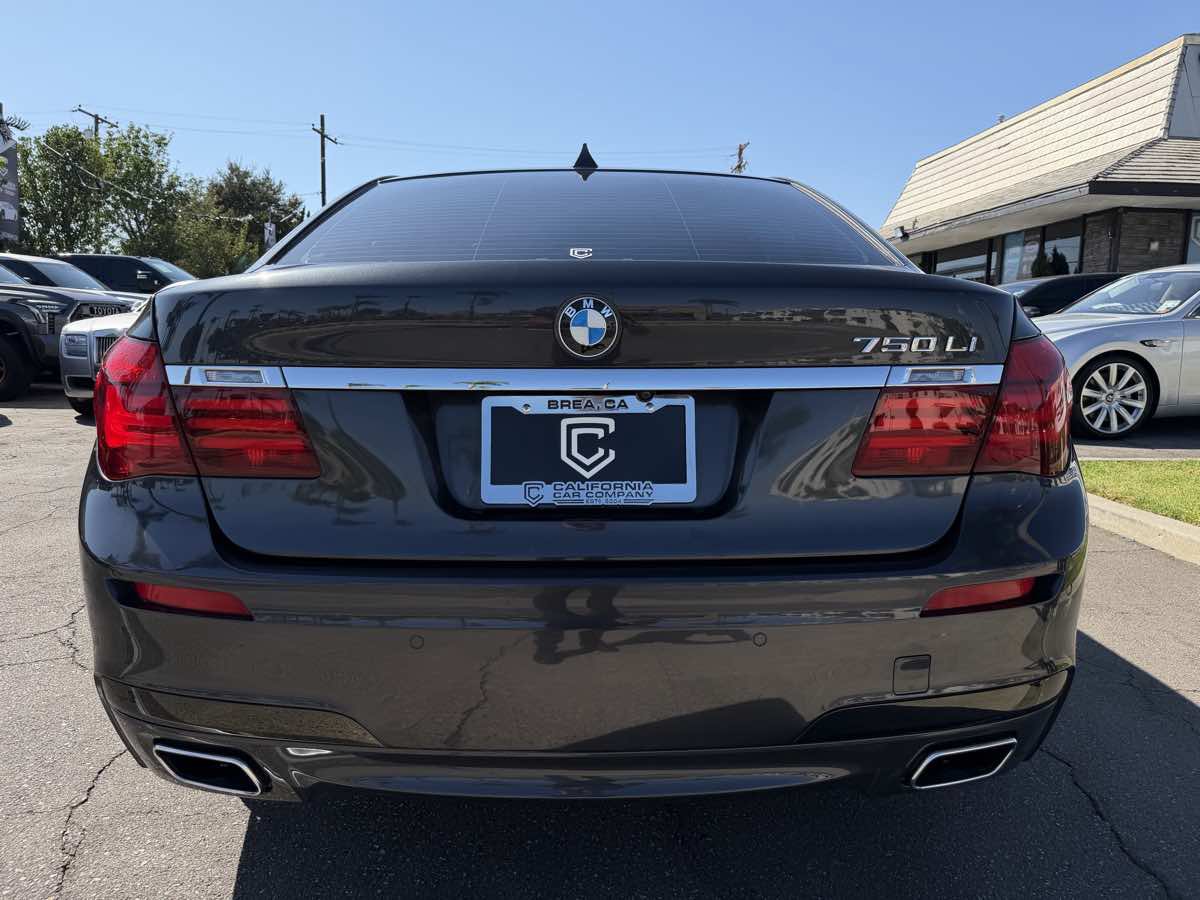 Used 2015 BMW 750Li RWD image 6
