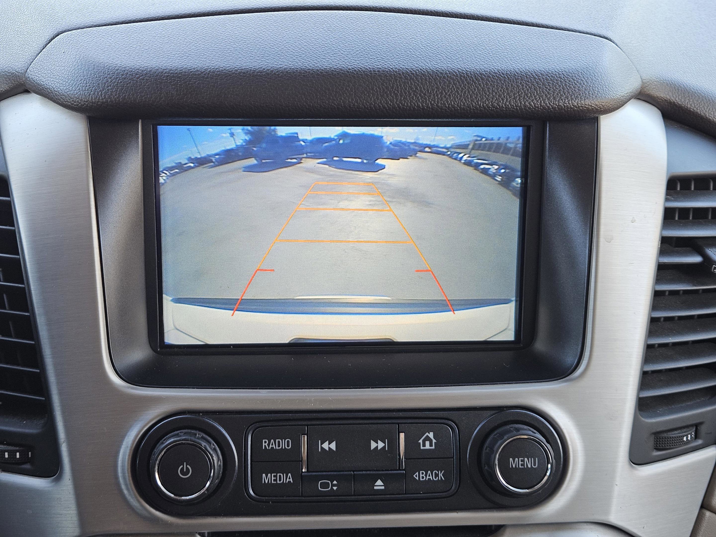 Used 2017 GMC Yukon SLT w/ Open Road Package image 18