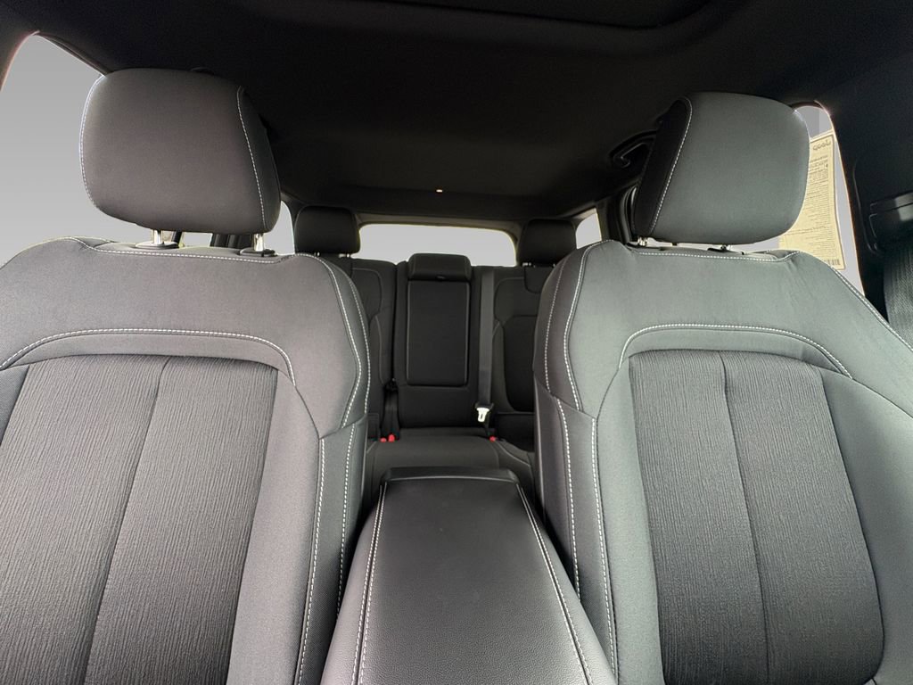 New 2026 Jeep Grand Cherokee Laredo X image 2