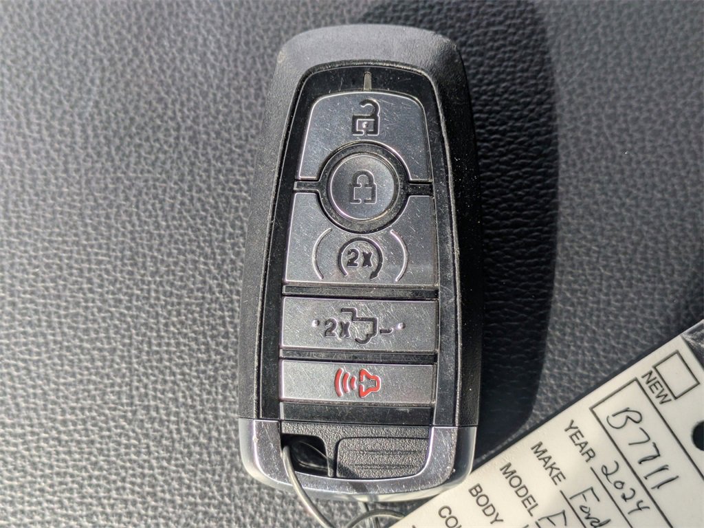 Used 2024 Ford F250 Lariat image 34