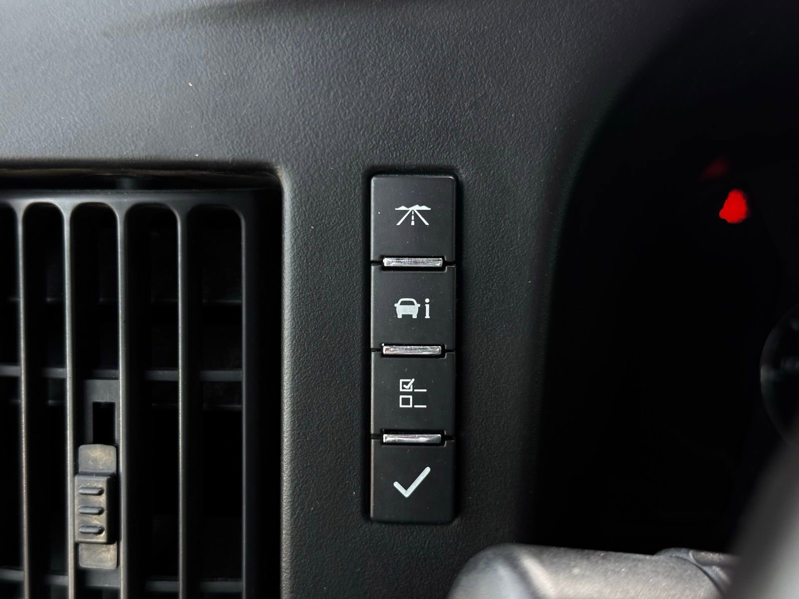 Used 2016 Chevrolet Express 2500 LS RWD image 34