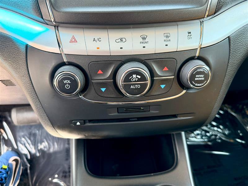 Used 2013 Dodge Journey Crew w/ Flexible Seating Group AWD/4WD image 17